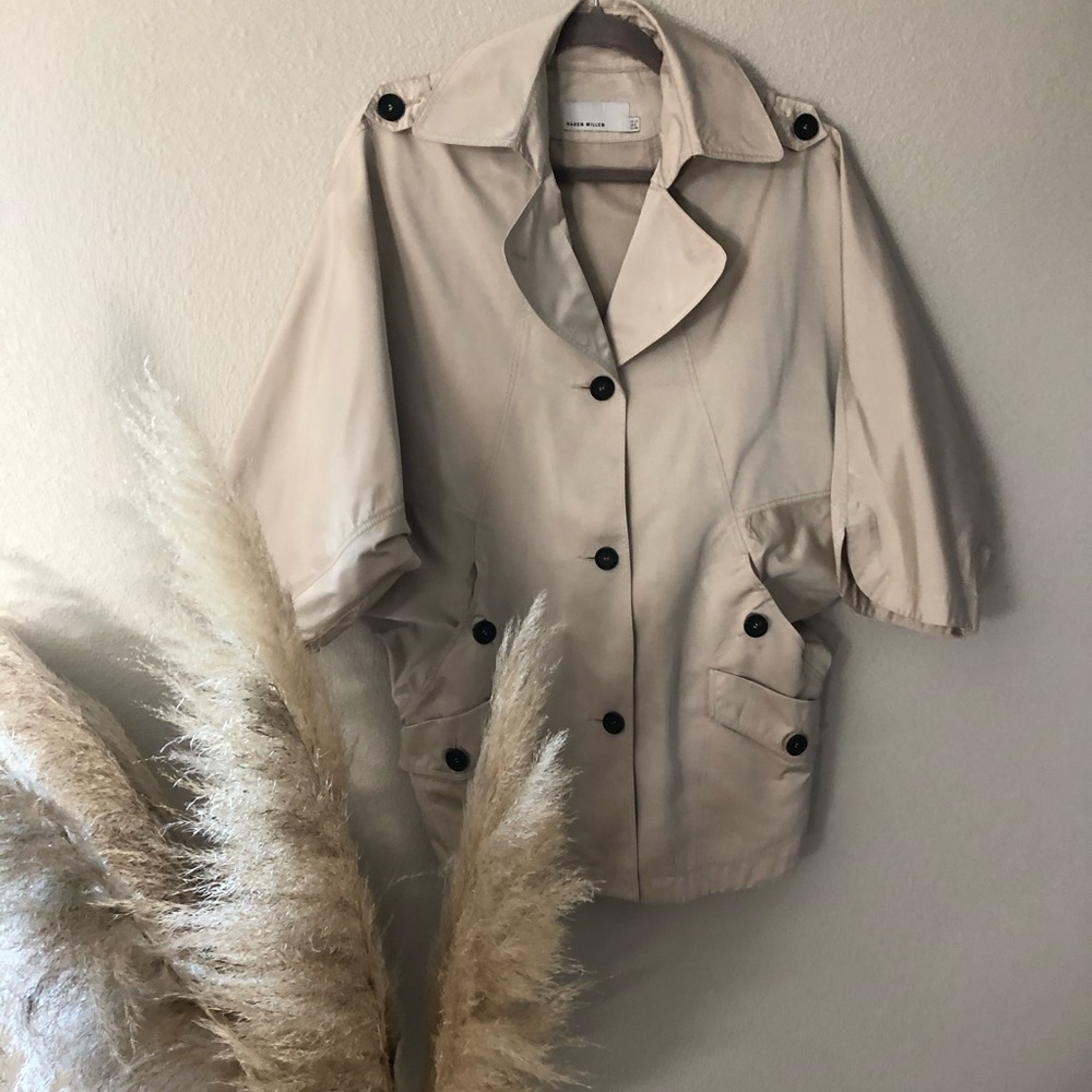 Karen Millen beautiful light weight coat
